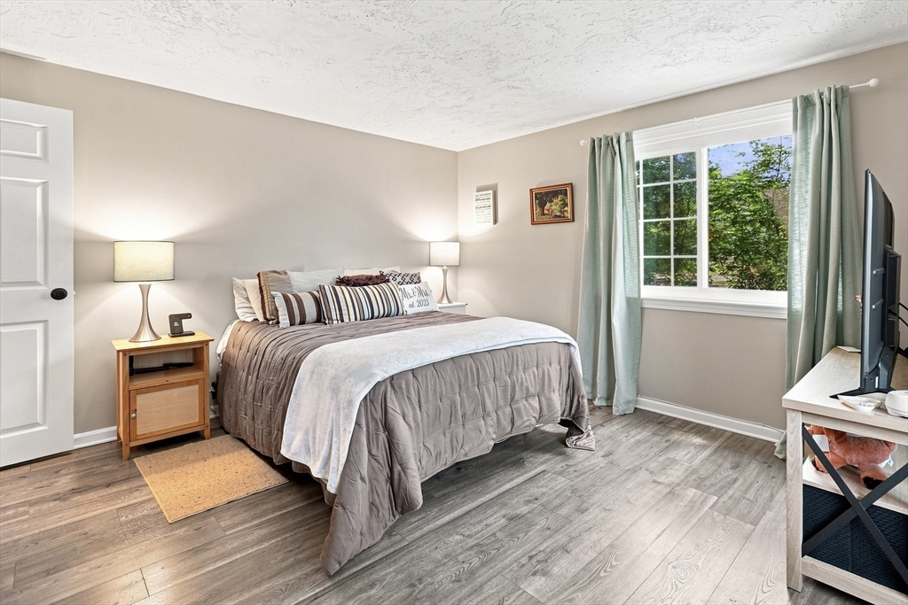 194 Washington St # B Property Photo 13