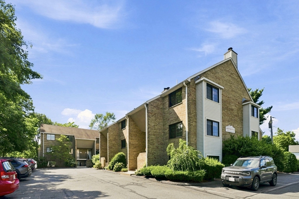 194 Washington St # B Property Photo 24