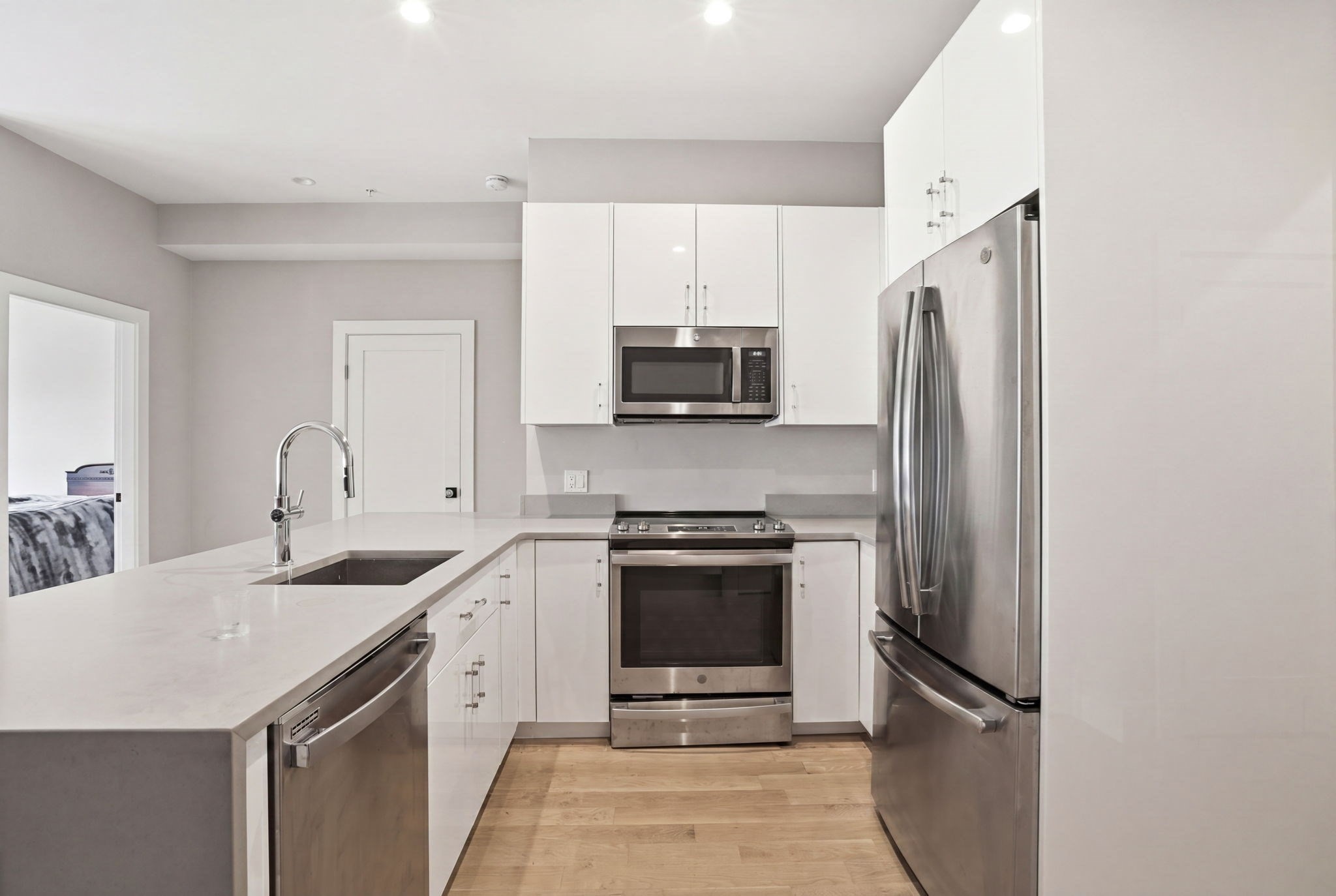 717 Centre Street Property Photo 12