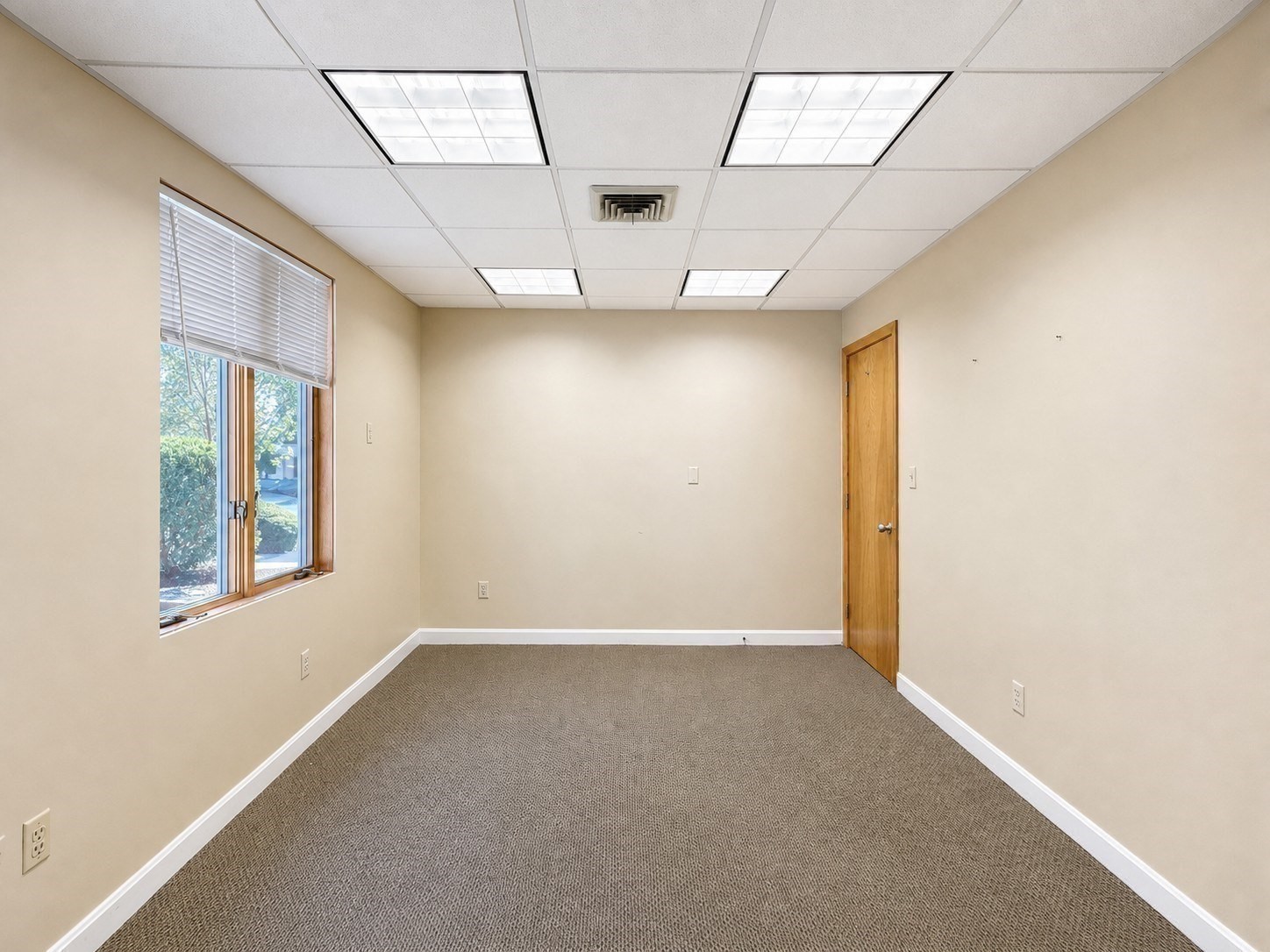 1692 Massachusetts Ave # 1 Property Photo 12