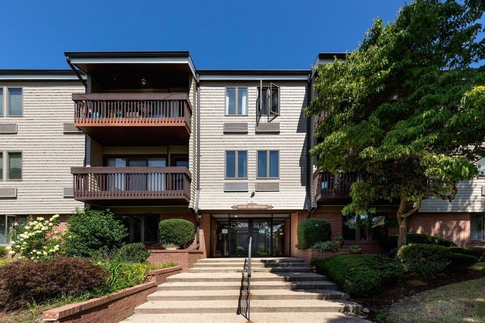 54 Old Colony Way # U Property Photo 1