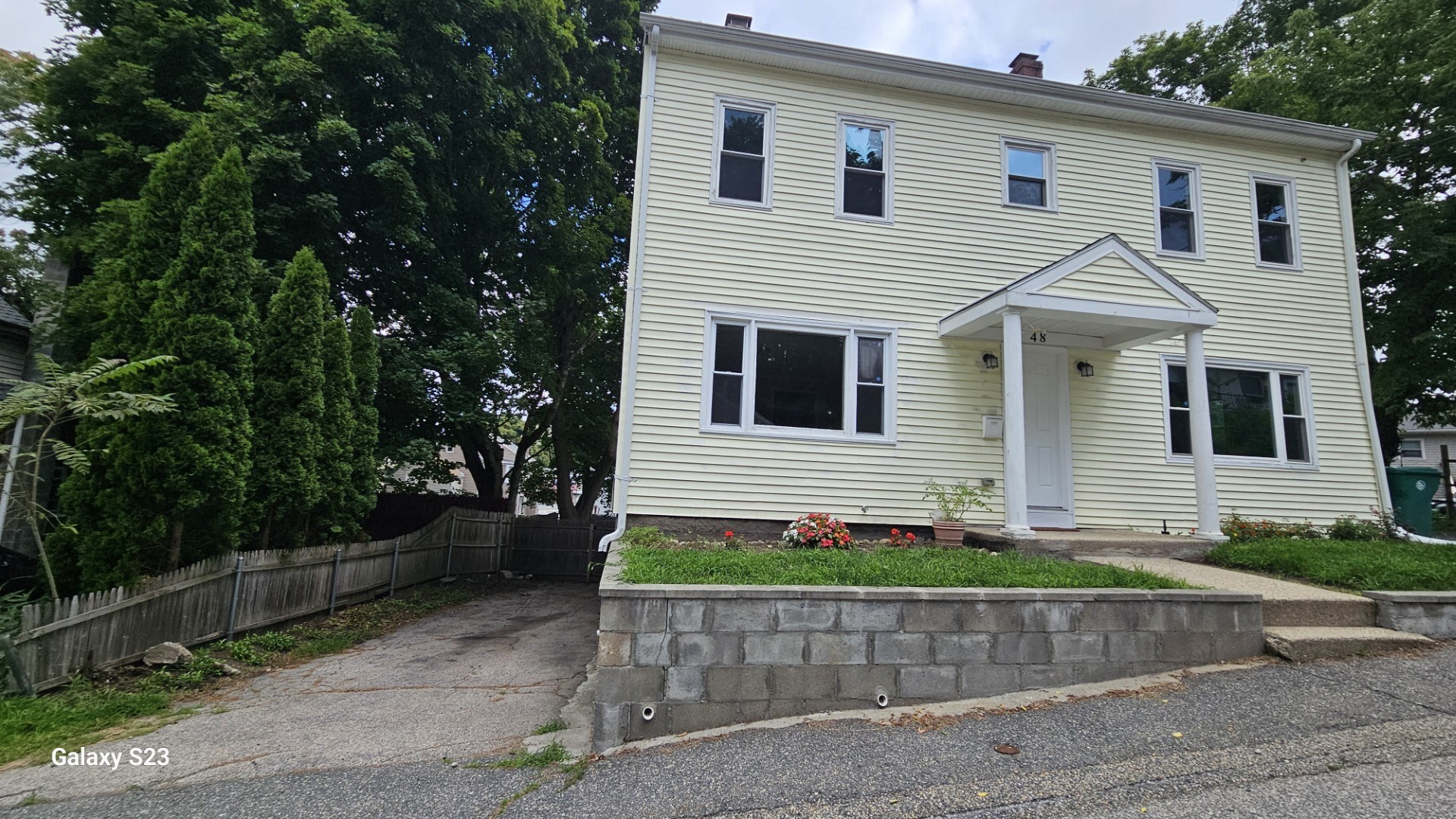 48 Watson St Property Photo 2