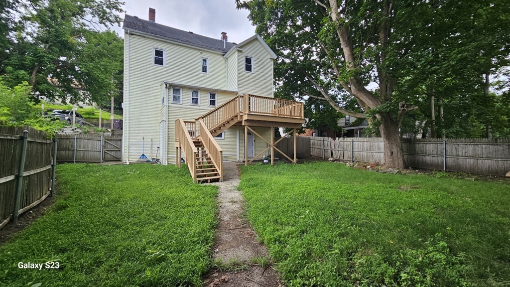 48 Watson St Property Photo 4