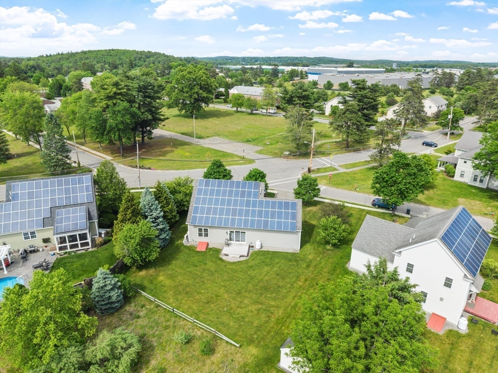 2 Adams Cir (devens) Property Photo 3