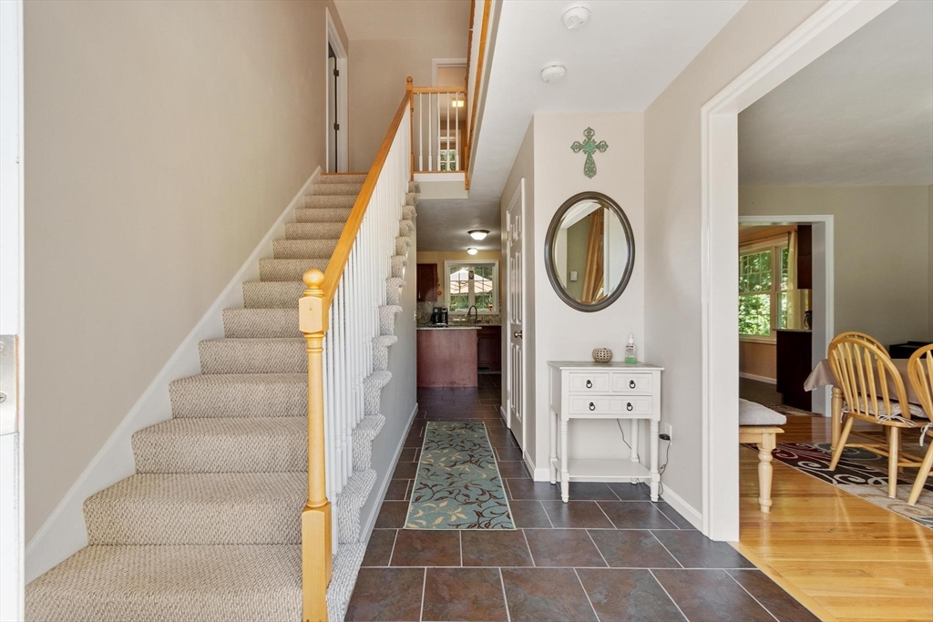 30 Morningside Dr Property Photo 5