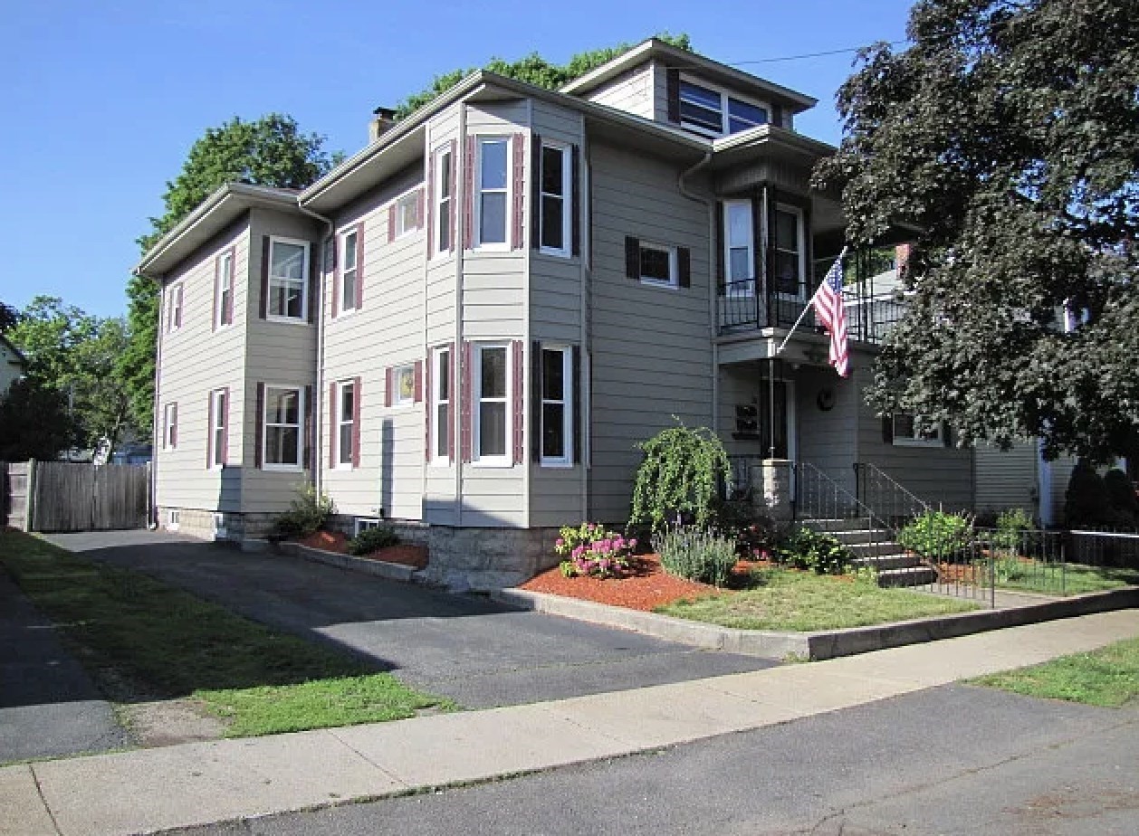 29 1/2 Taylor St. # 2 Property Photo 1