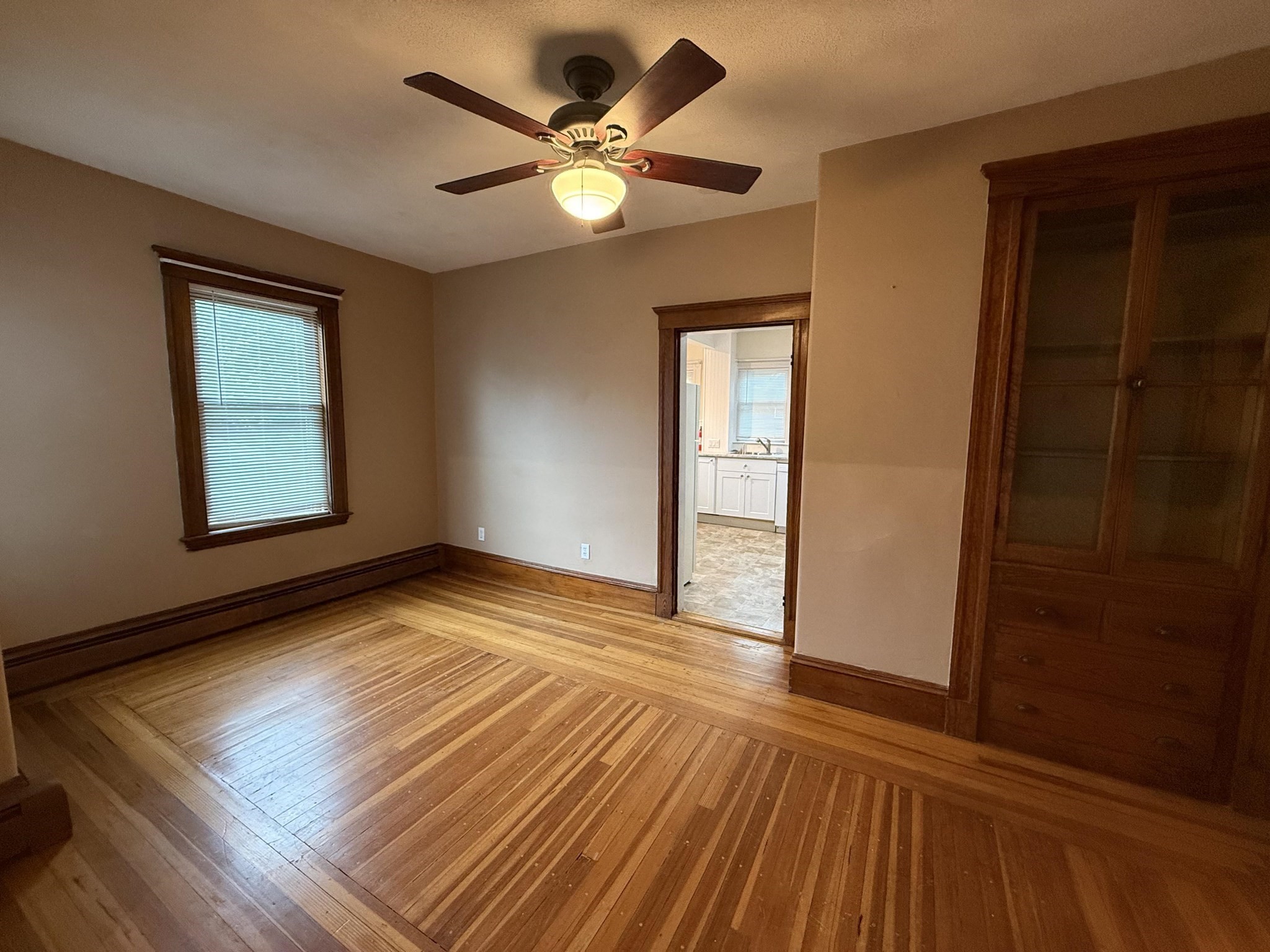 29 1/2 Taylor St. # 2 Property Photo 6