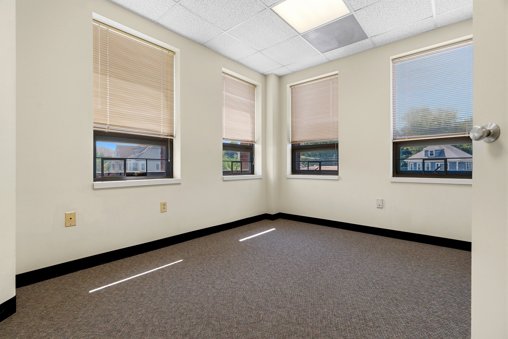 955 Main St. # 209 Property Photo 13