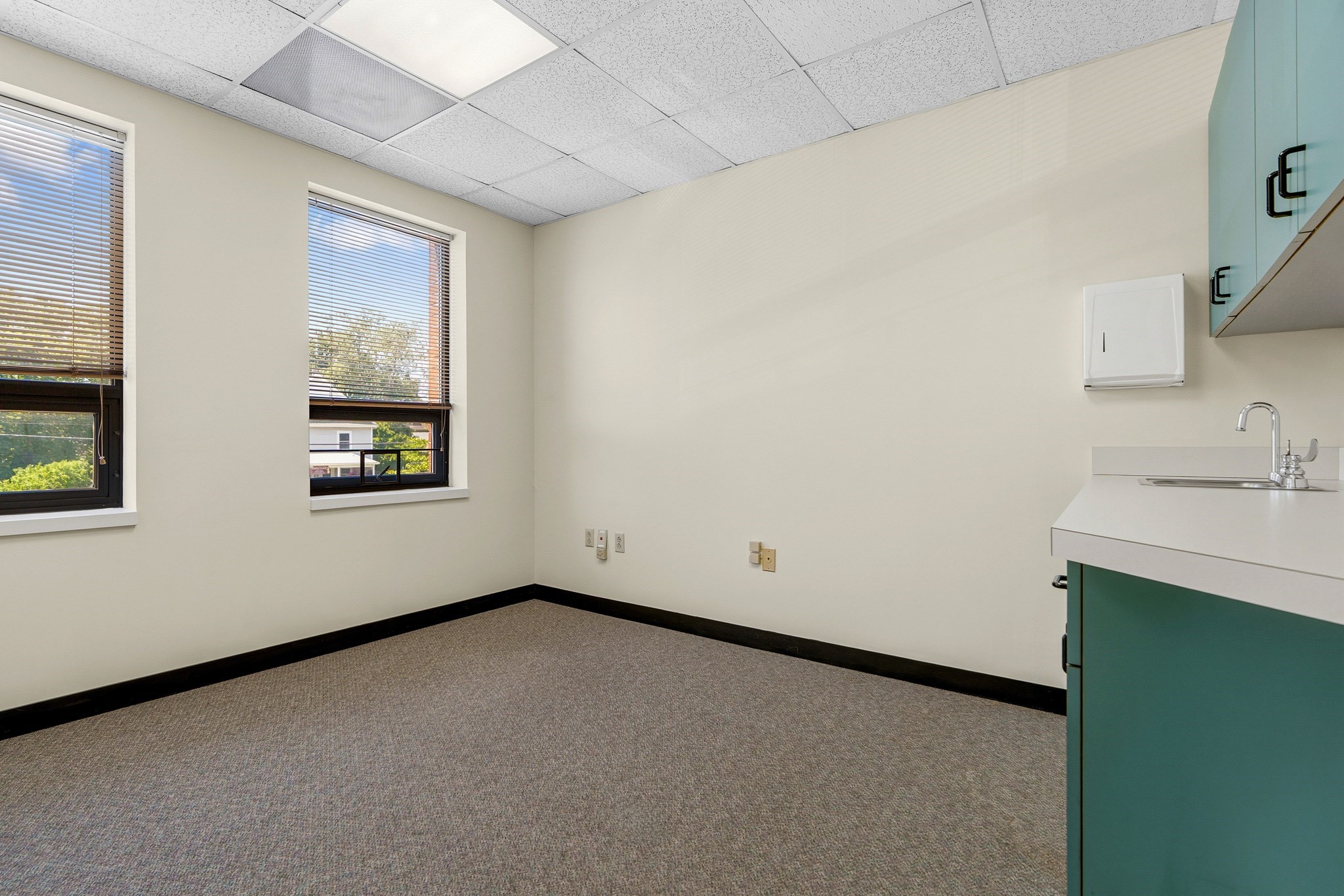 955 Main St. # 209 Property Photo 16