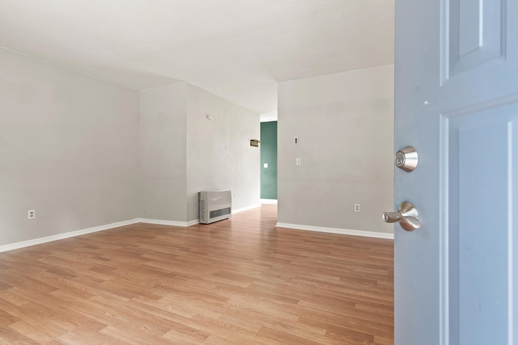 64 Larned Rd Property Photo 6