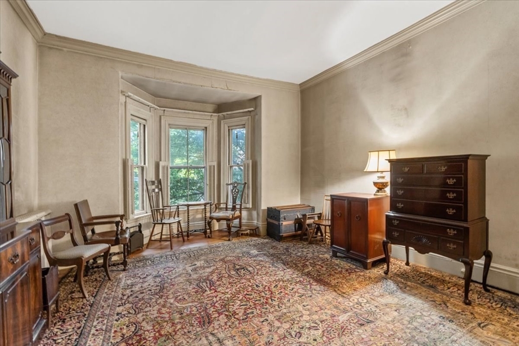 40 Columbus St Property Photo 4