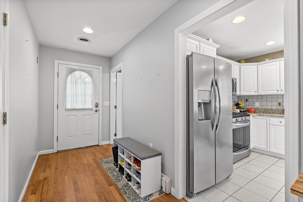60 West Street # 60 Property Photo 4