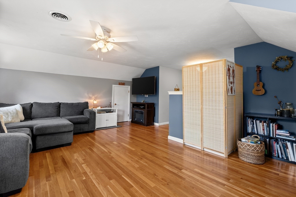 60 West Street # 60 Property Photo 23