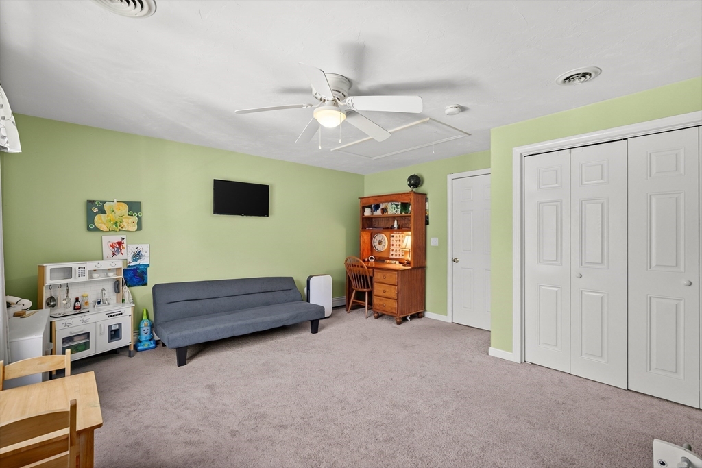 60 West Street # 60 Property Photo 30