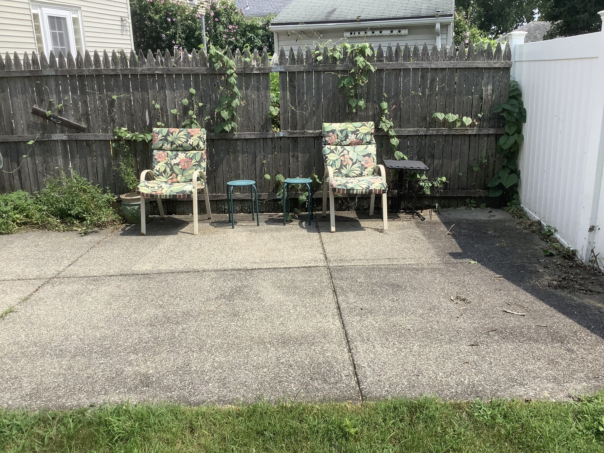 28 Gosnold St Property Photo 17