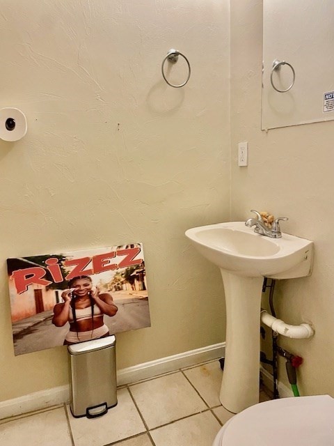 379 Park Ave # B Property Photo 4