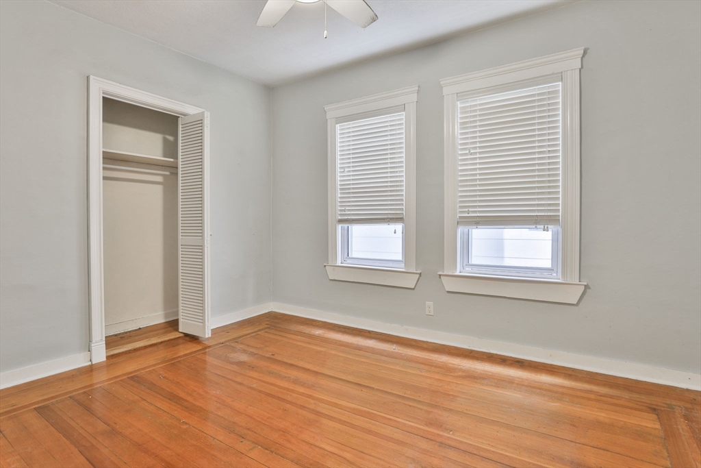 238 Poplar St # 2 Property Photo 6