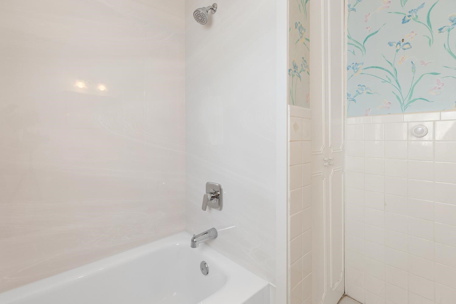 173 Lake Shore Rd # 3 Property Photo 31