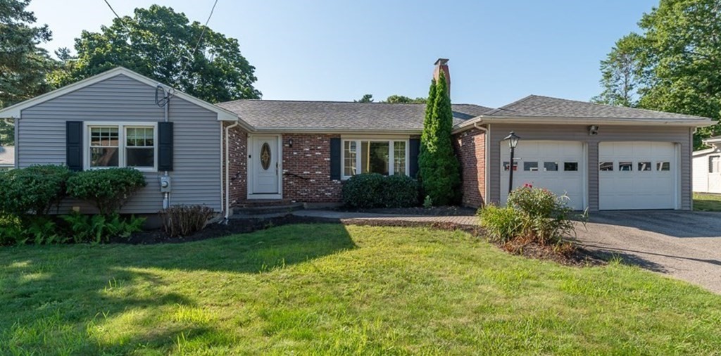 32 Knowlton Street Property Photo 1