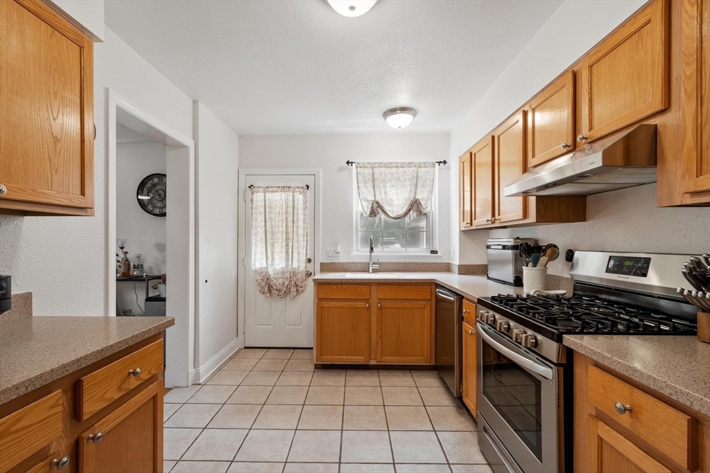 18 Bates # A Property Photo 19