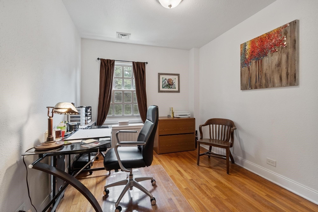 18 Bates # A Property Photo 28