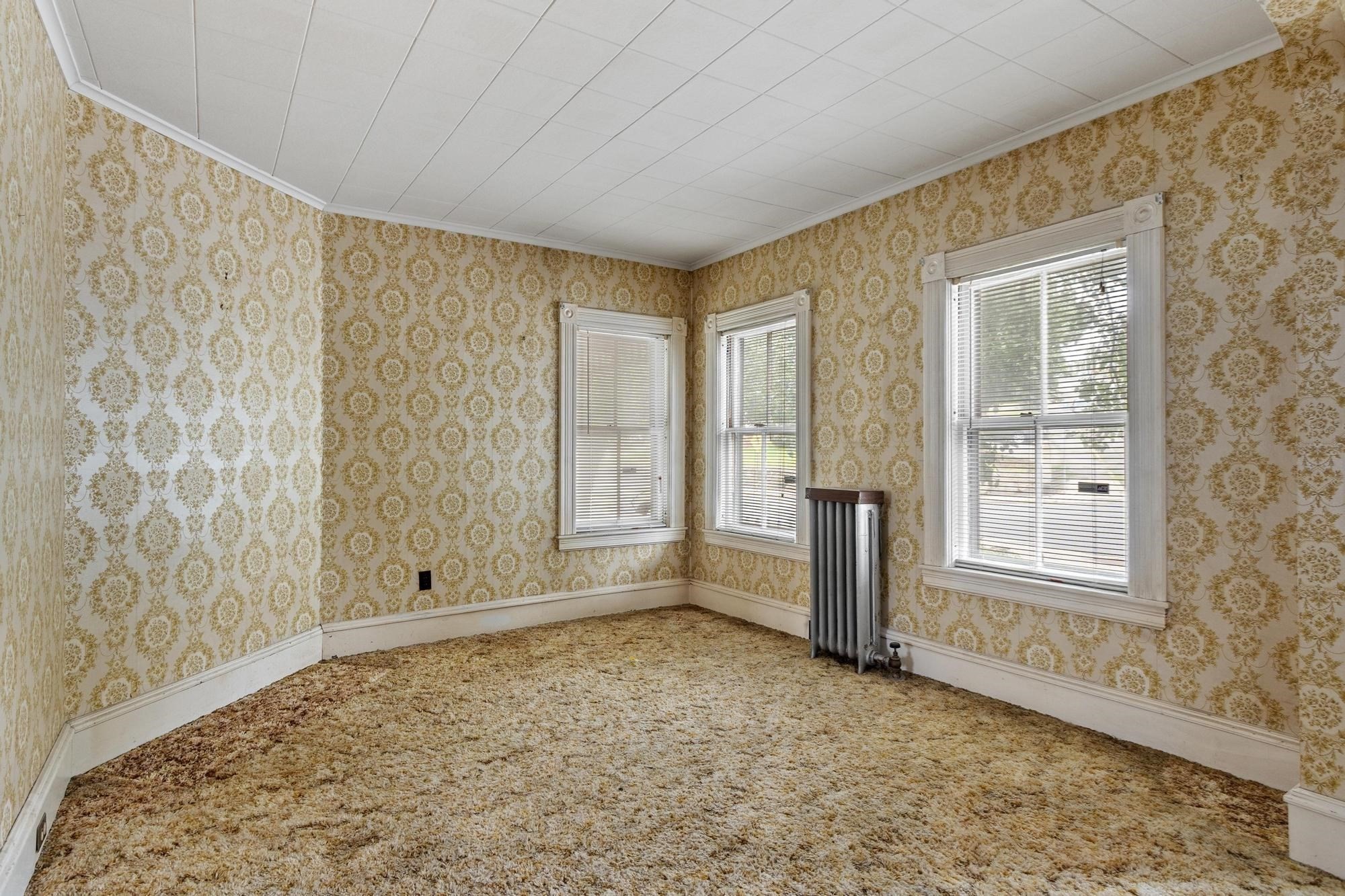 160 Hampshire St Property Photo 12