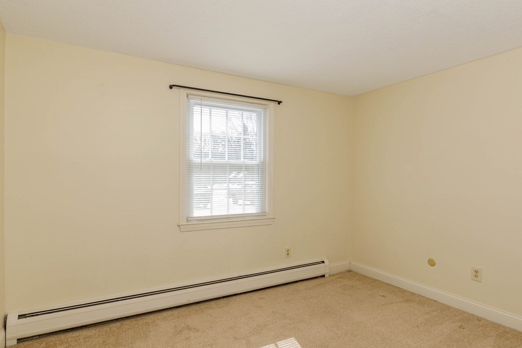 90 Ridgewood Lane # 1 Property Photo 5