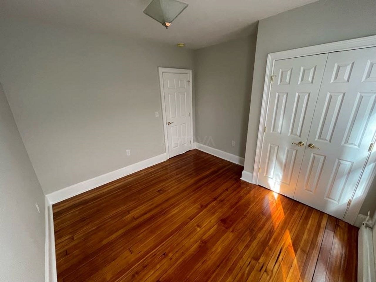 19 Harold St # 1 Property Photo 2