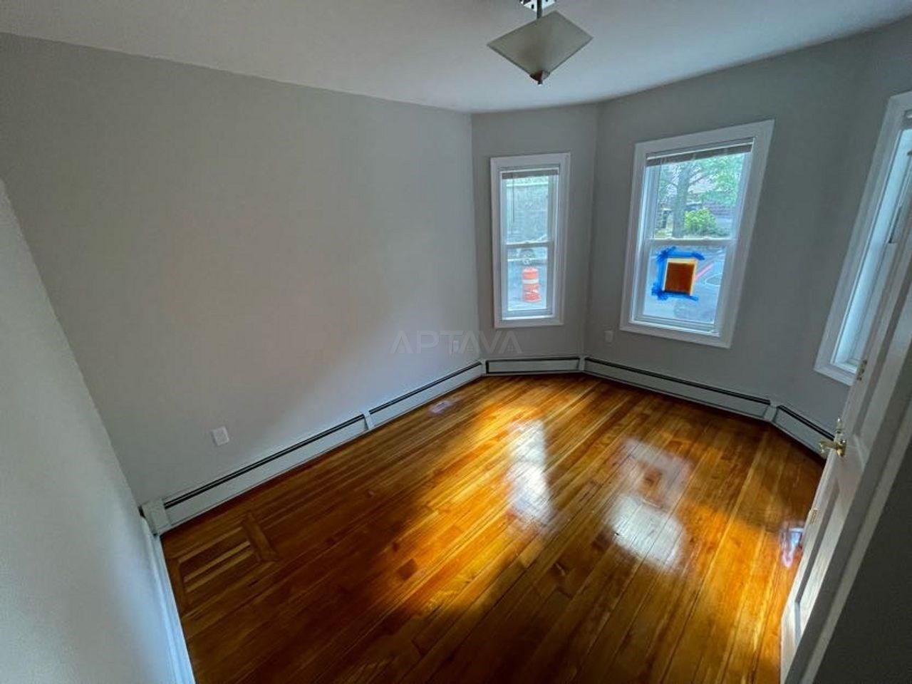 19 Harold St # 1 Property Photo 6