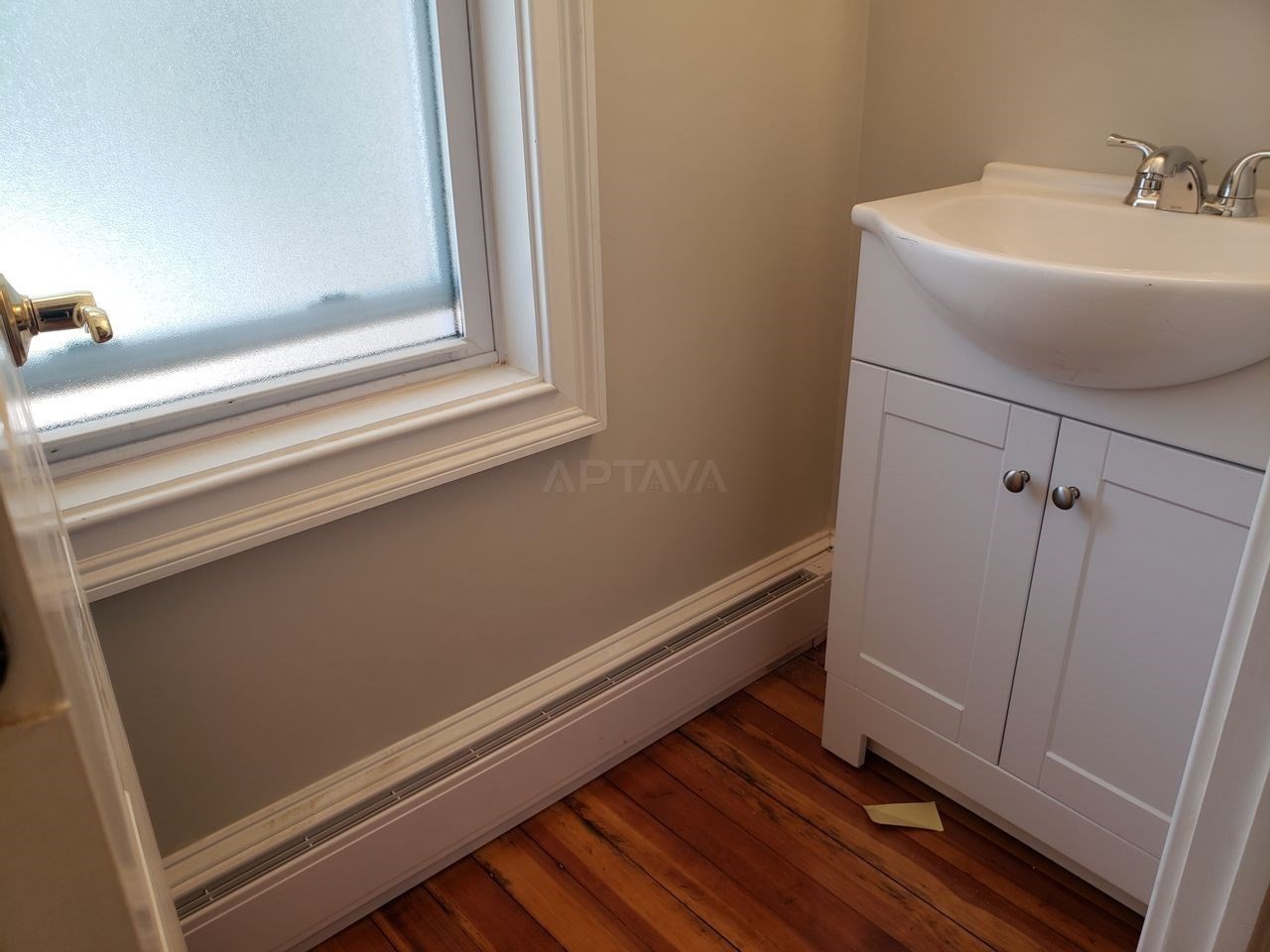 22 Barton St # 2 Property Photo 12