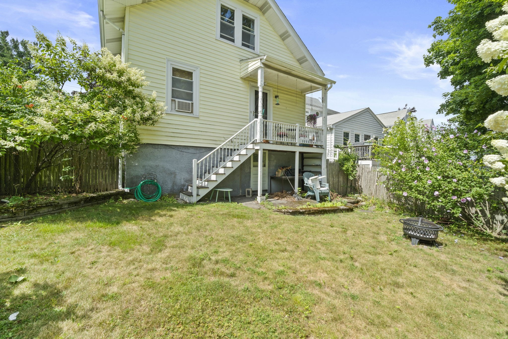 20 Fairbanks Rd Property Photo 23