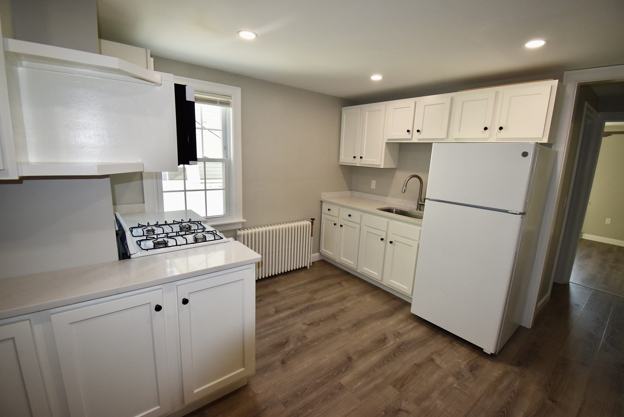16 Magnolia Ave # 7 Property Photo 3