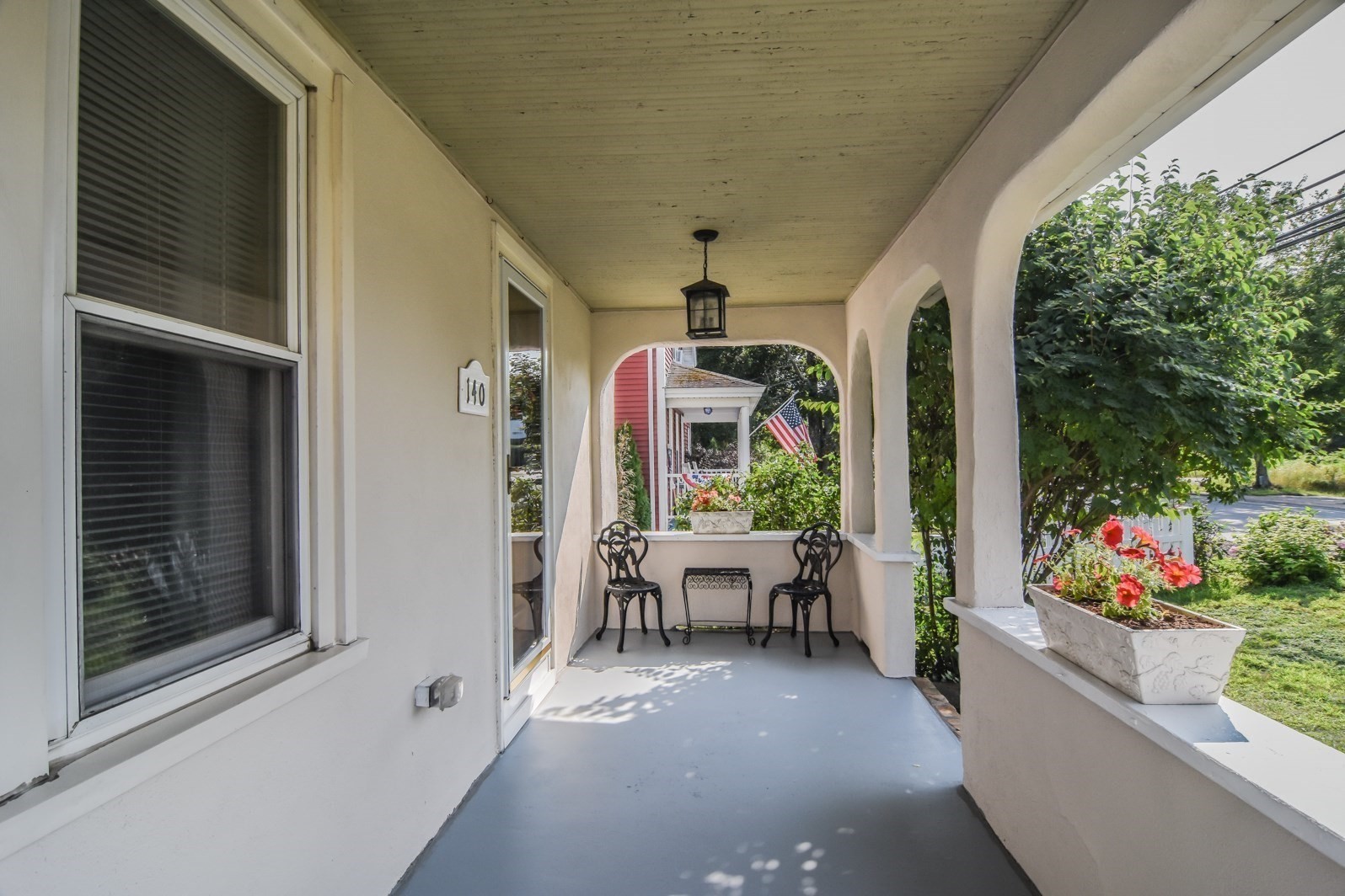 140 Mendon St Property Photo 3
