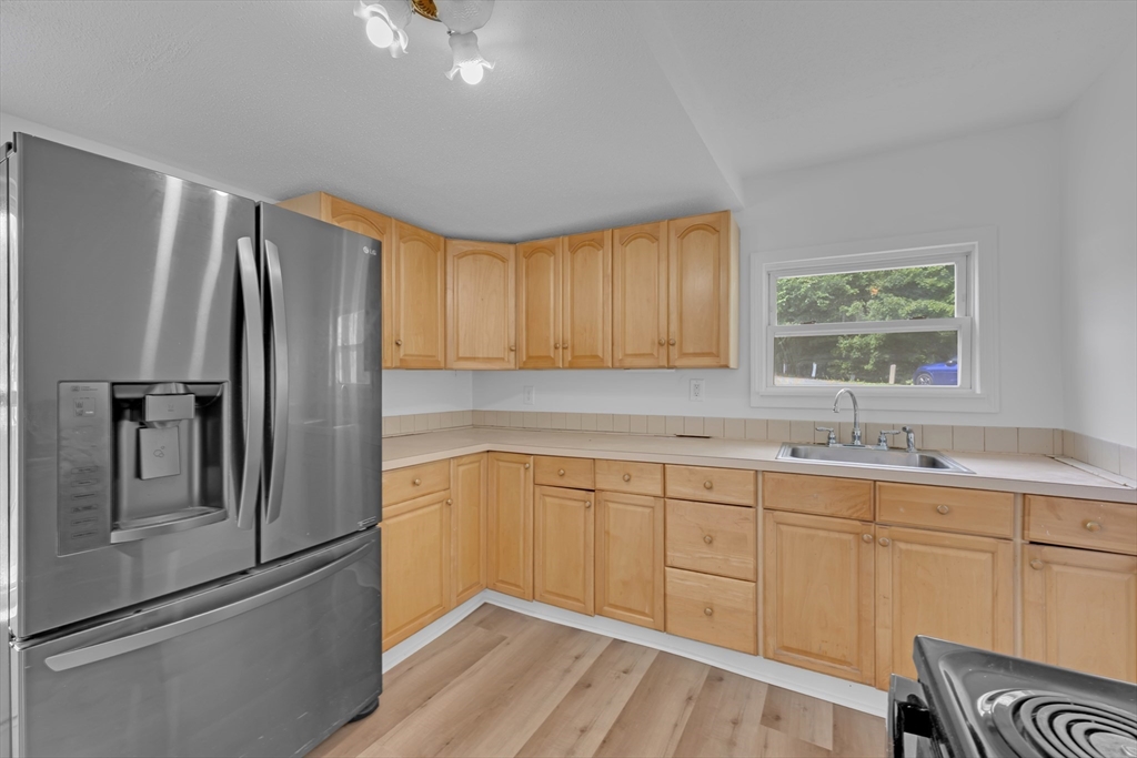 4 Eddy St Property Photo 3