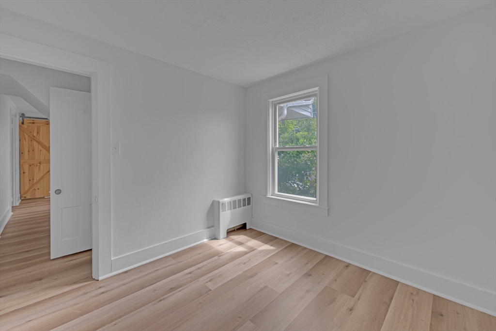 4 Eddy St Property Photo 13