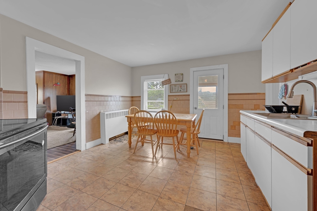 4 Eddy St Property Photo 14