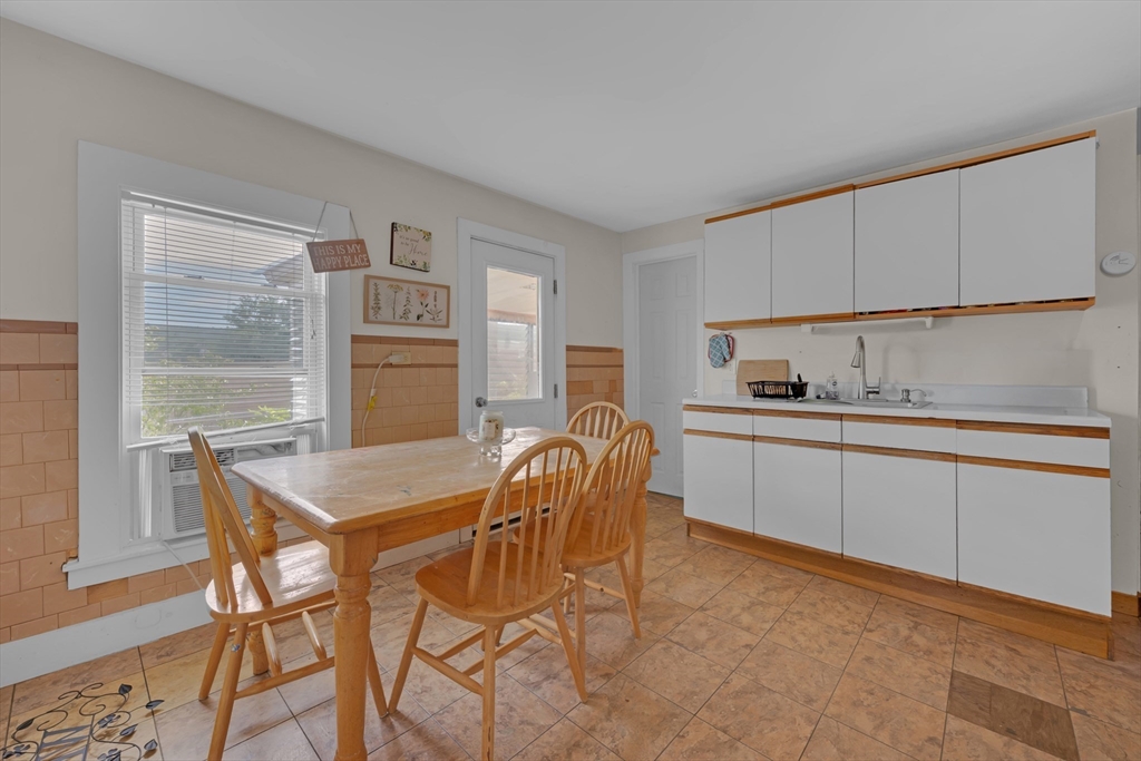 4 Eddy St Property Photo 16
