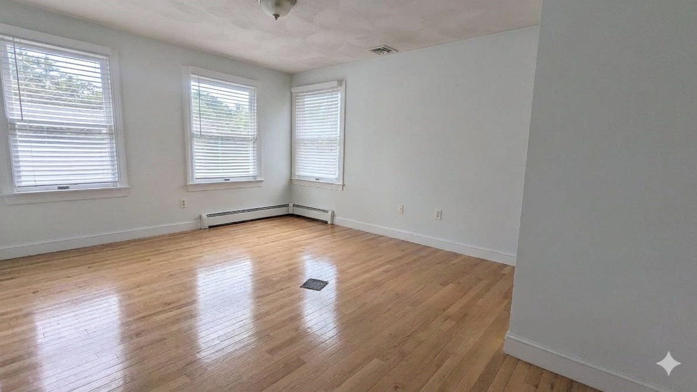4 Dale St Property Photo 8