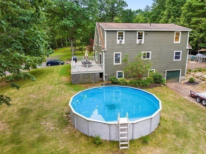 115 River Rd Property Photo 30