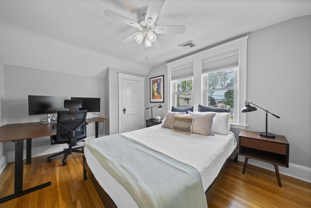 39 Holmes St Property Photo 21
