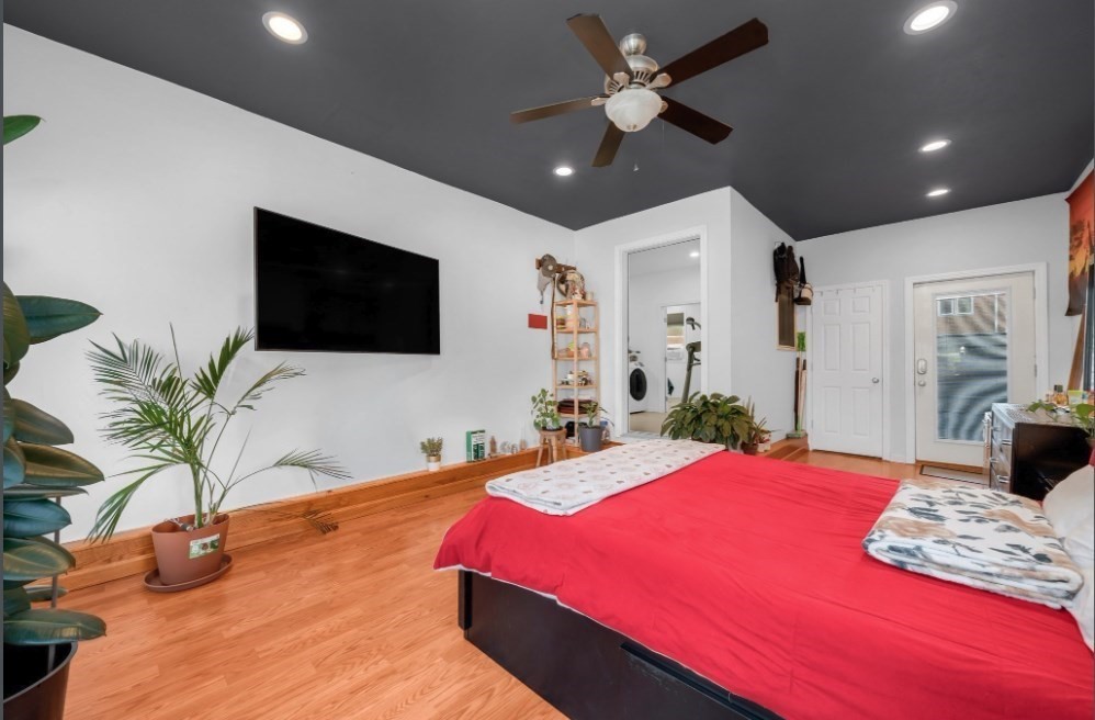 33 Tedford Ave Property Photo 23