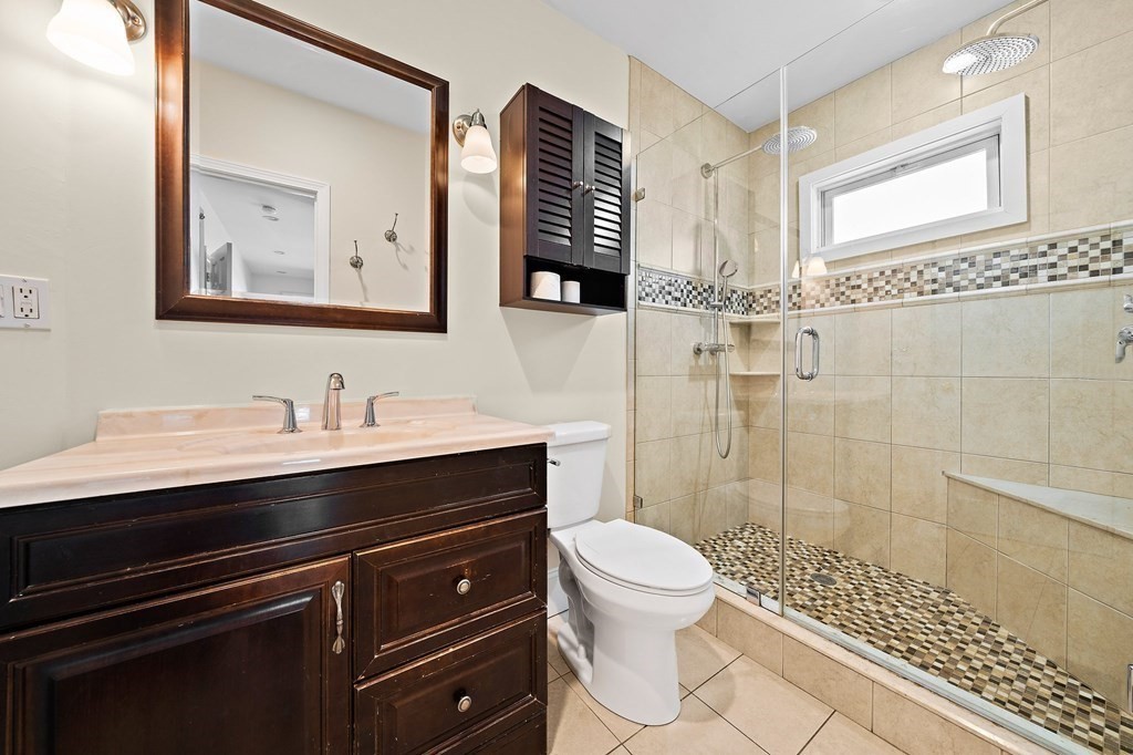 15 Avalon # 1 Property Photo 10