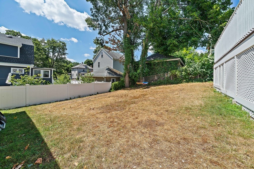 15 Avalon # 1 Property Photo 21