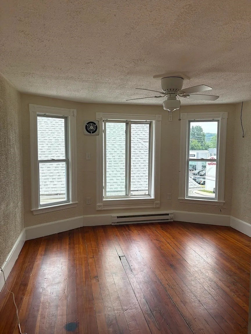 633 River Street # A Property Photo 3