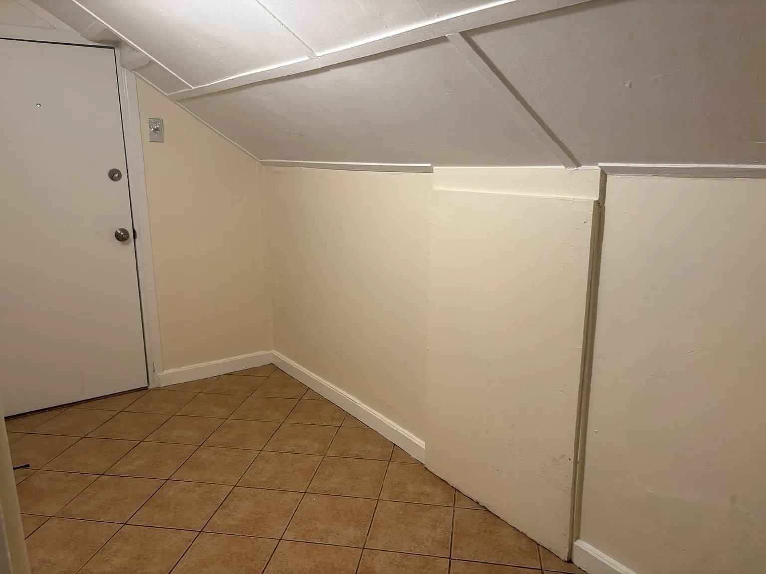 633 River Street # A Property Photo 18