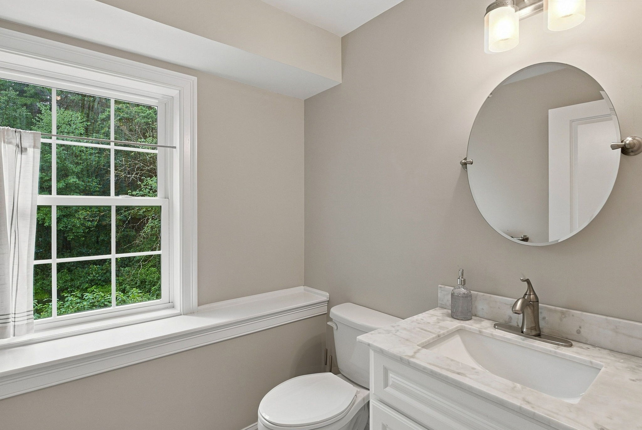 19 Riverside Drive Property Photo 13