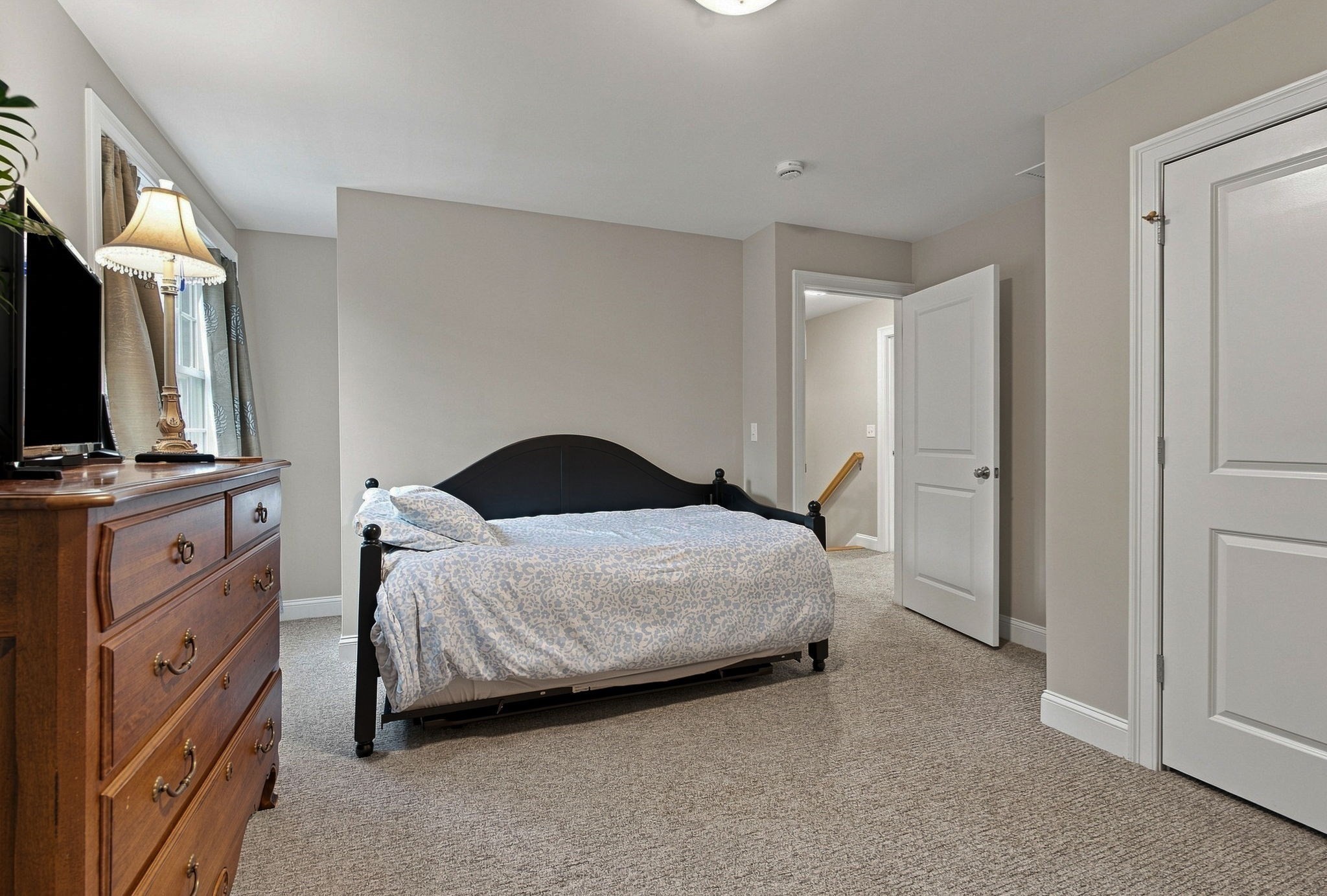 19 Riverside Drive Property Photo 18