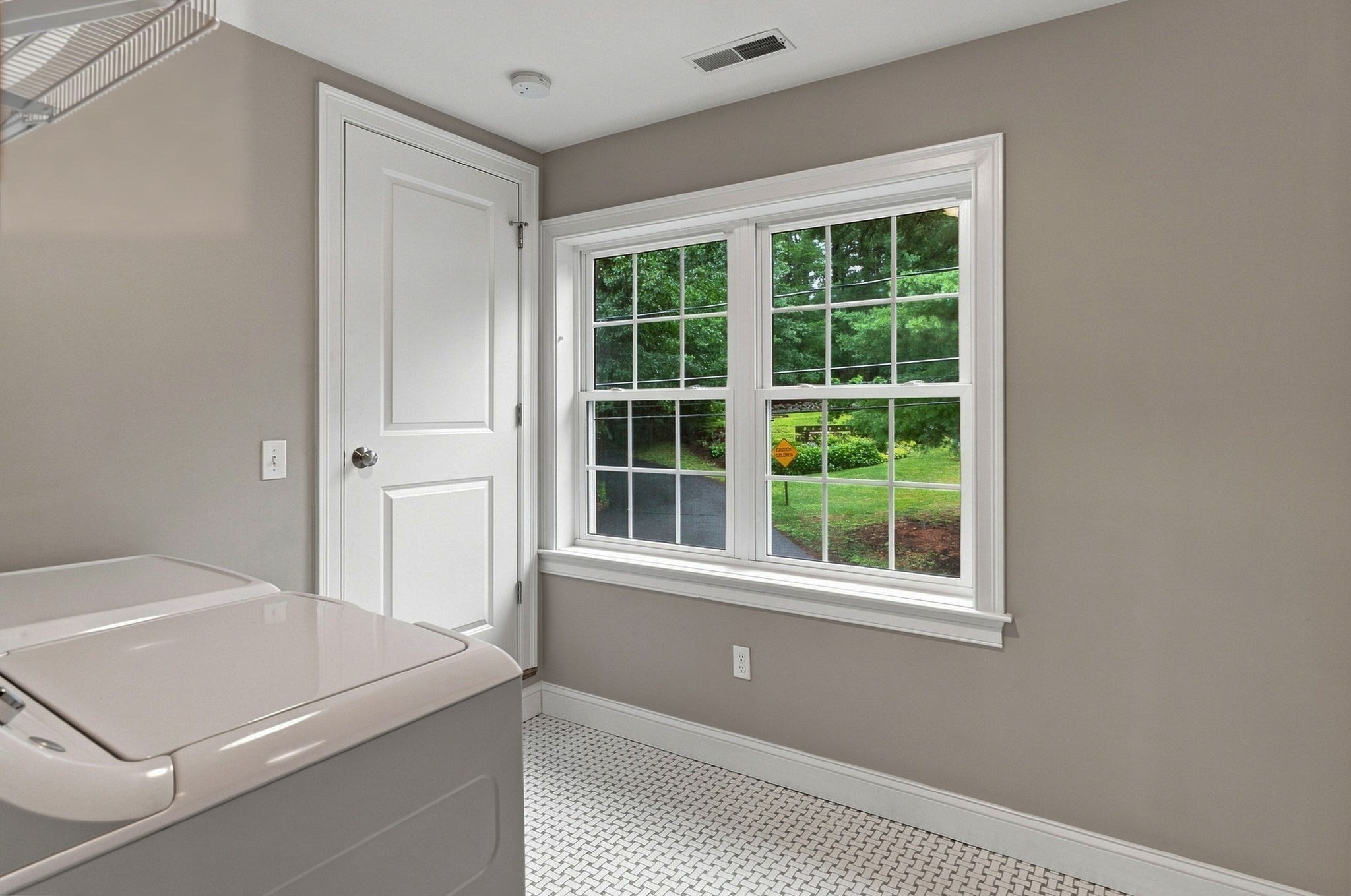 19 Riverside Drive Property Photo 19