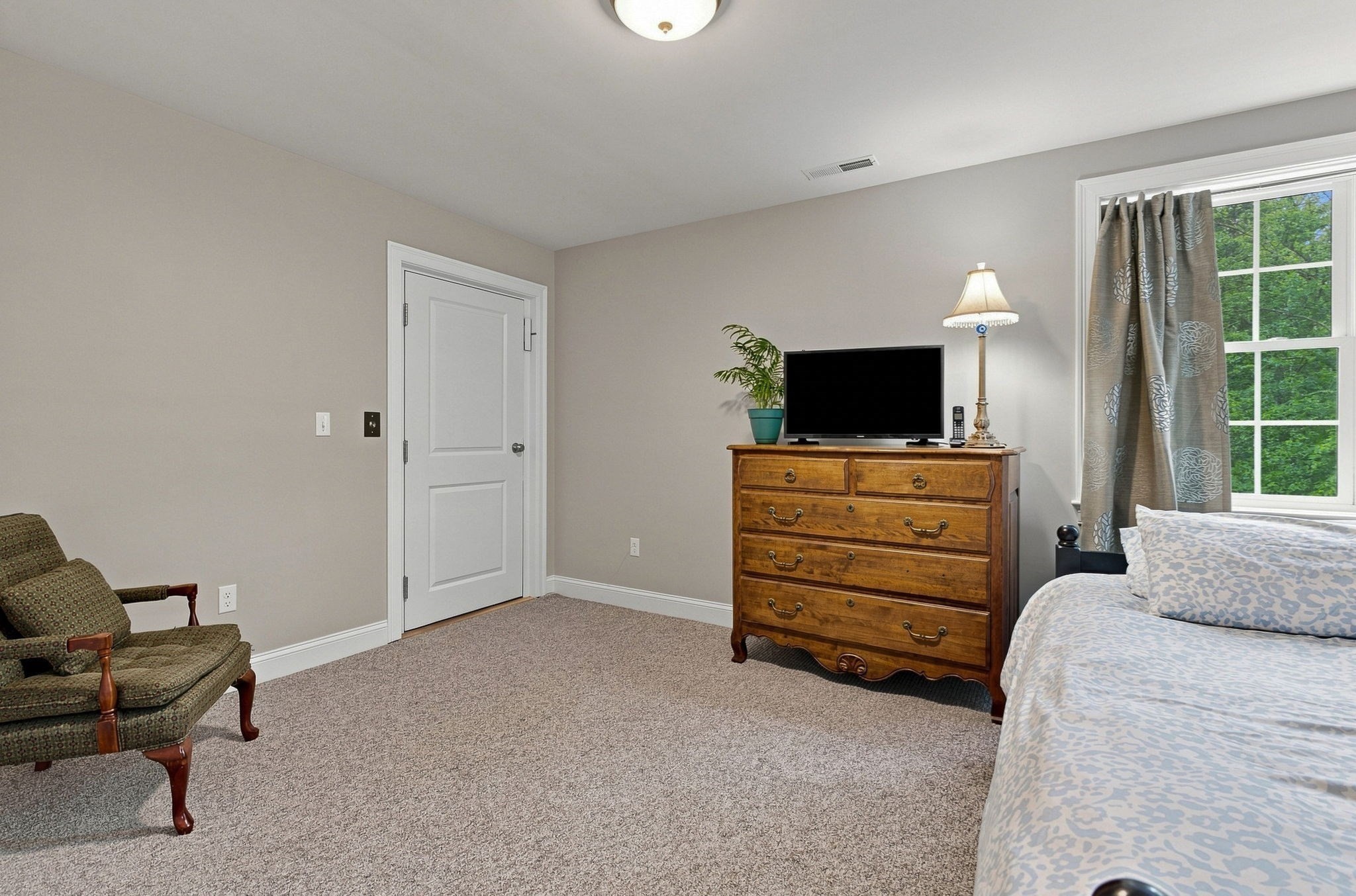 19 Riverside Drive Property Photo 20