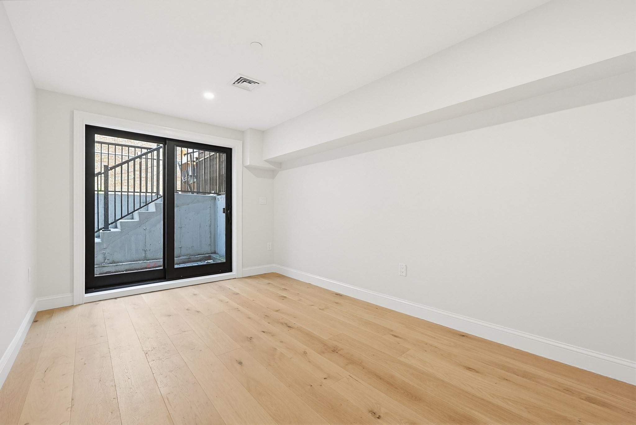 667 Tremont Street # A Property Photo 28